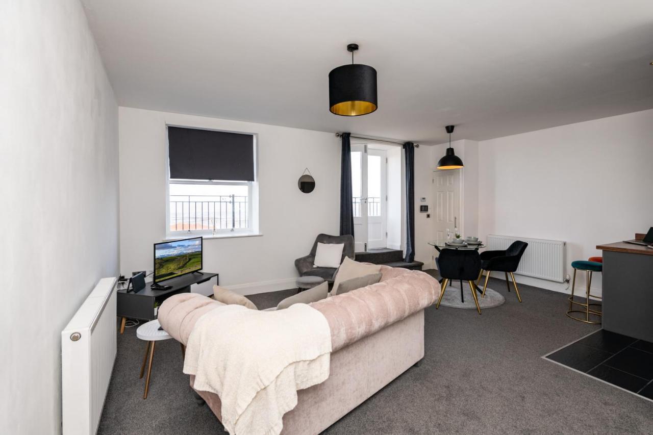 The Croston Balcony Apartment- Morecambe Central Promenade, Beach Front And Sea Views Buitenkant foto