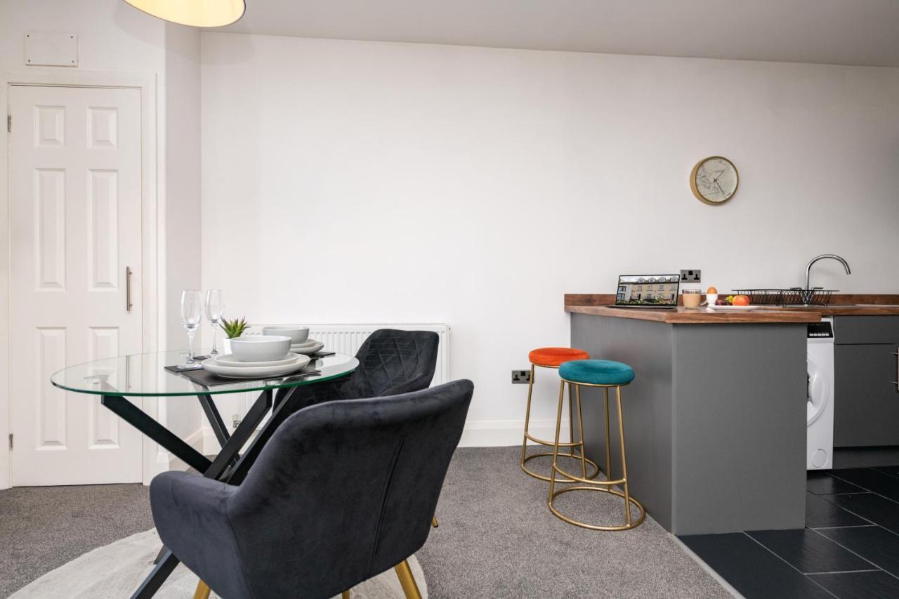 The Croston Balcony Apartment- Morecambe Central Promenade, Beach Front And Sea Views Buitenkant foto