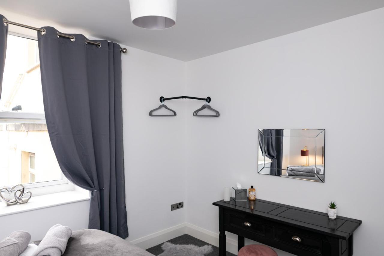 The Croston Balcony Apartment- Morecambe Central Promenade, Beach Front And Sea Views Buitenkant foto