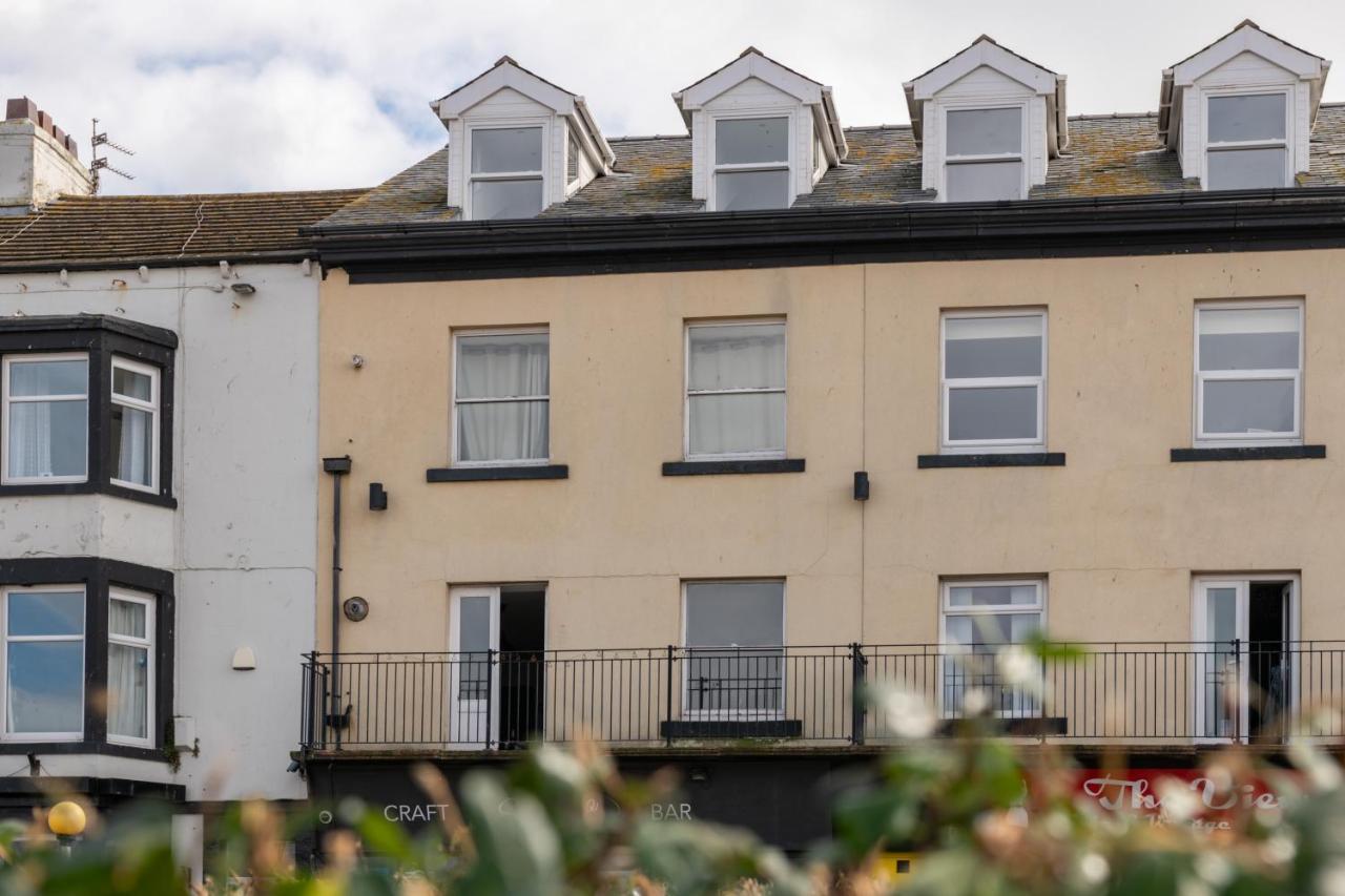 The Croston Balcony Apartment- Morecambe Central Promenade, Beach Front And Sea Views Buitenkant foto